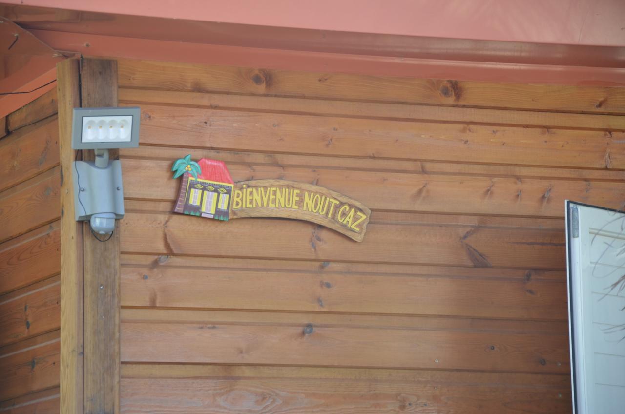 Fleur Des Iles Bed and Breakfast Bras-Panon Exterior foto